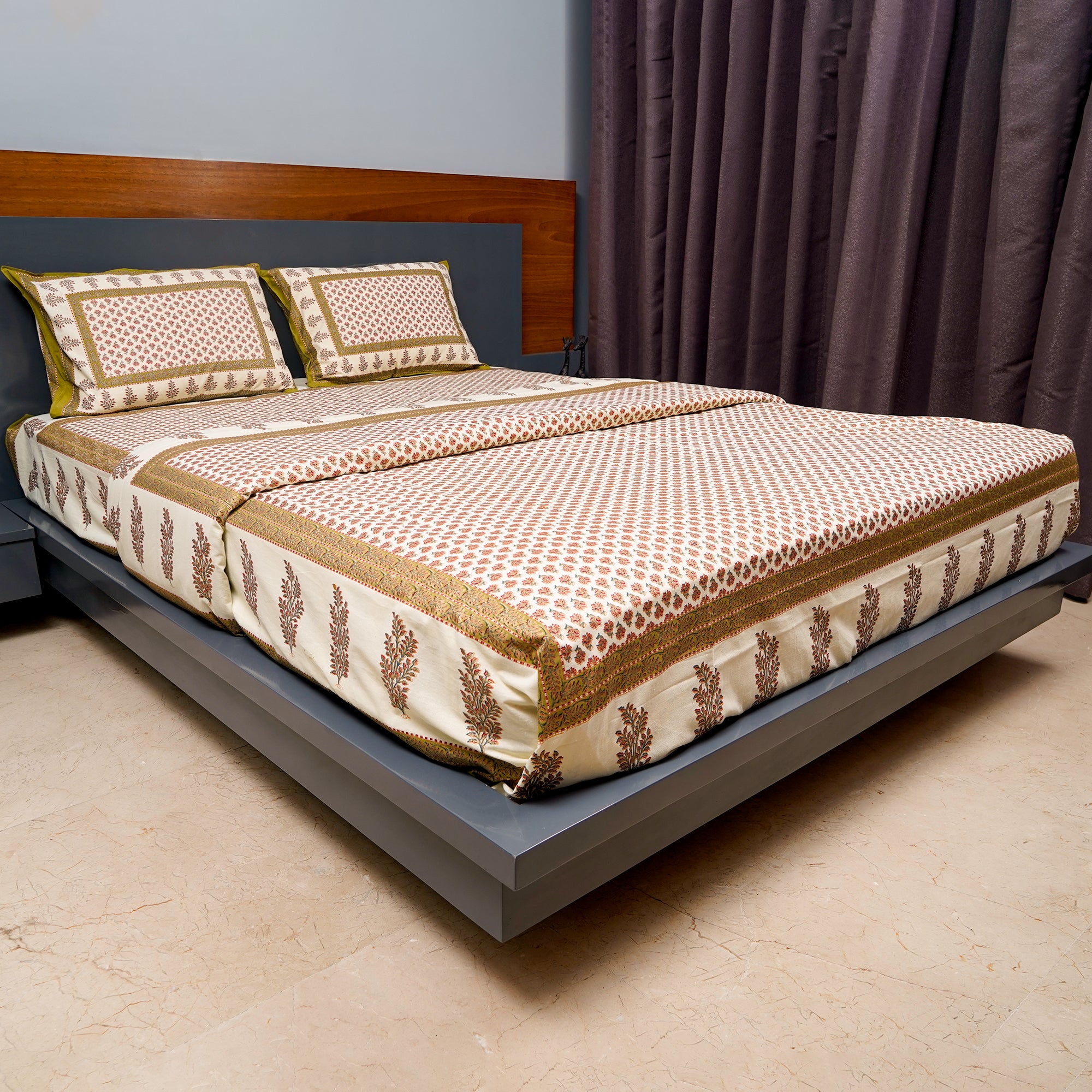 Inizio Rajasthani Sanganeri Bagru Floral Printed Queen Size Bedsheet Along with 2 Super Soft Pillow Covers Pure Cotton Skin Friendly Ethnic Jaipuri Design Combo of Cream & Mehndi Green