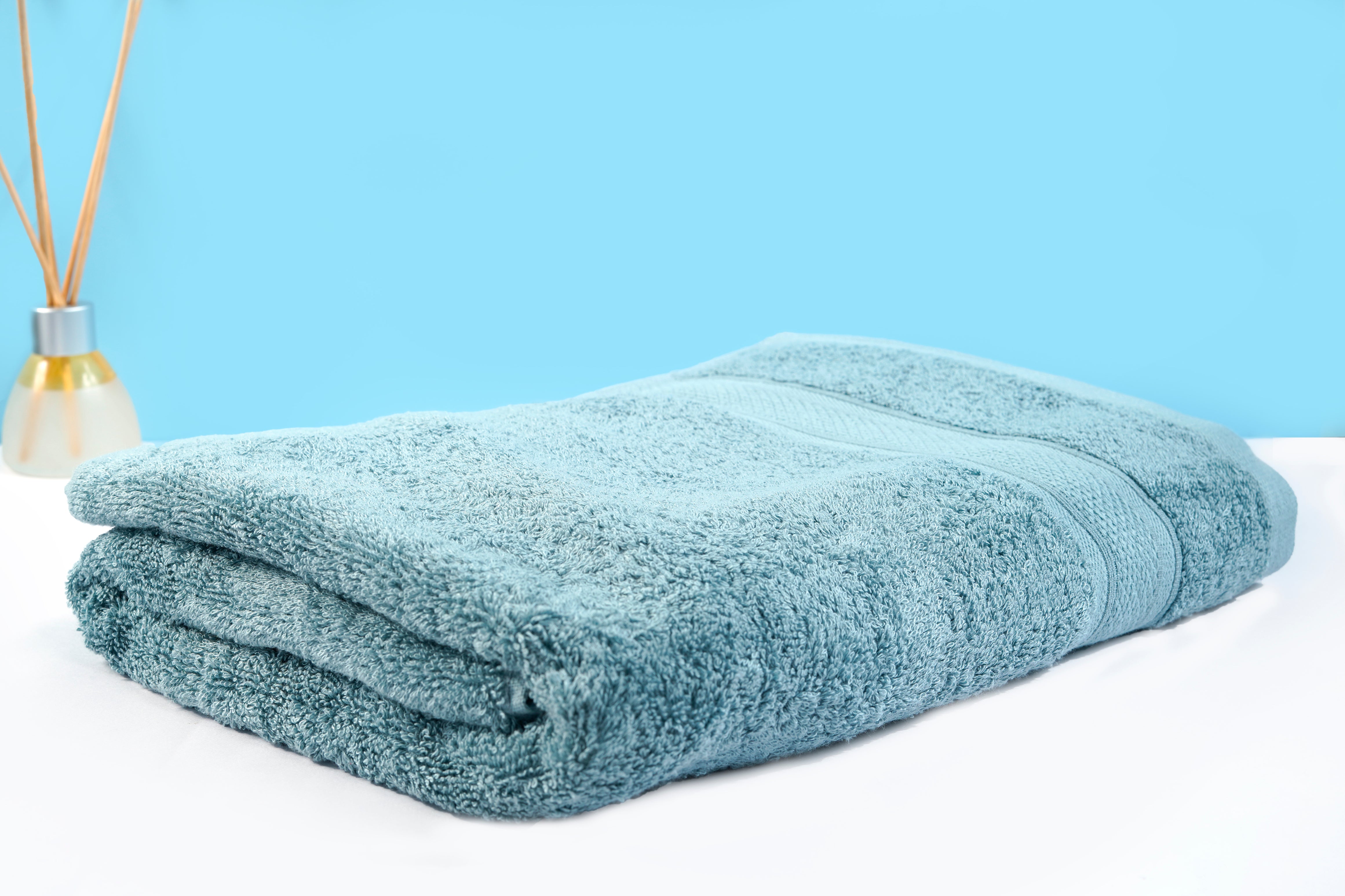 Light Grey Bamboo 600 GSM Bamboo Bath Towel