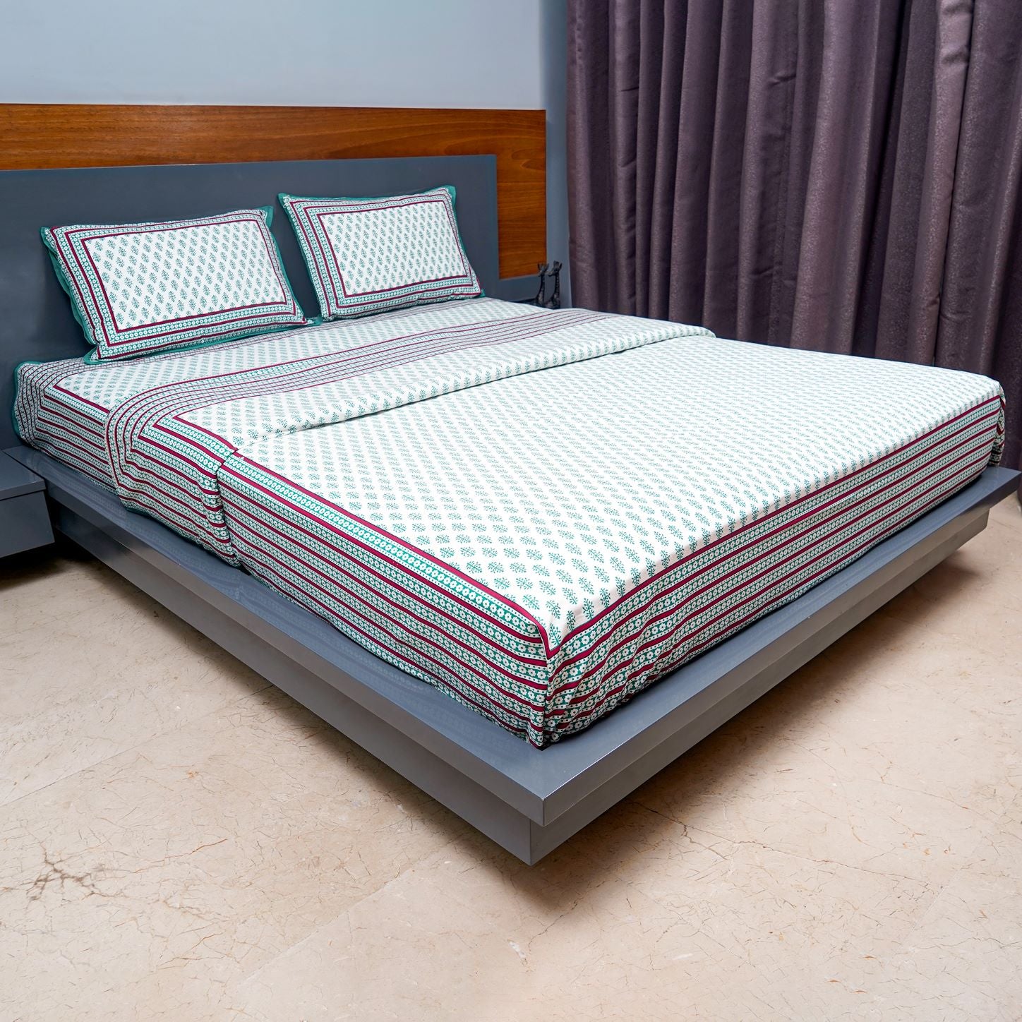 Inizio Cotton Queen Size Jaipuri Bedsheet along with 2 Pillow Covers Motif Print with Red Border Lightweight & Long Lasting Fabric Fit for All Seasons