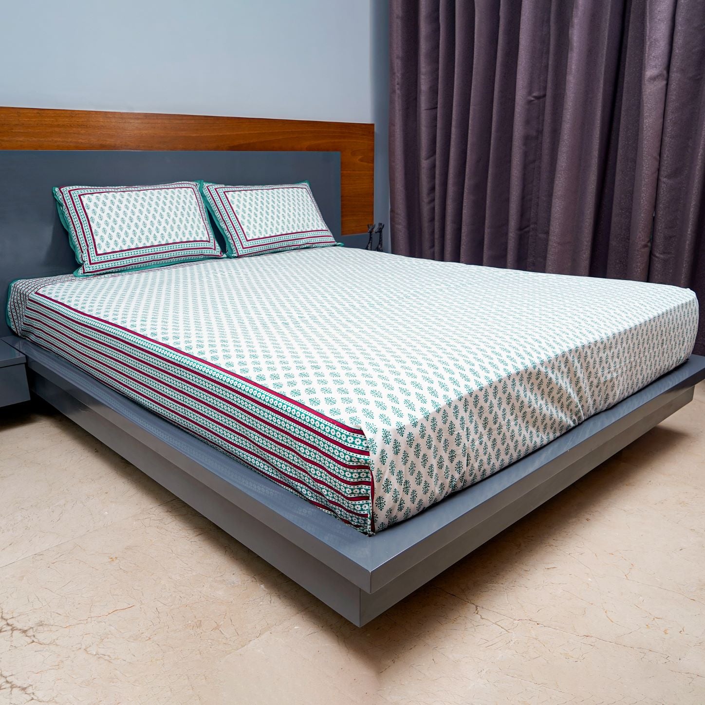 Inizio Cotton Queen Size Jaipuri Bedsheet along with 2 Pillow Covers Motif Print with Red Border Lightweight & Long Lasting Fabric Fit for All Seasons