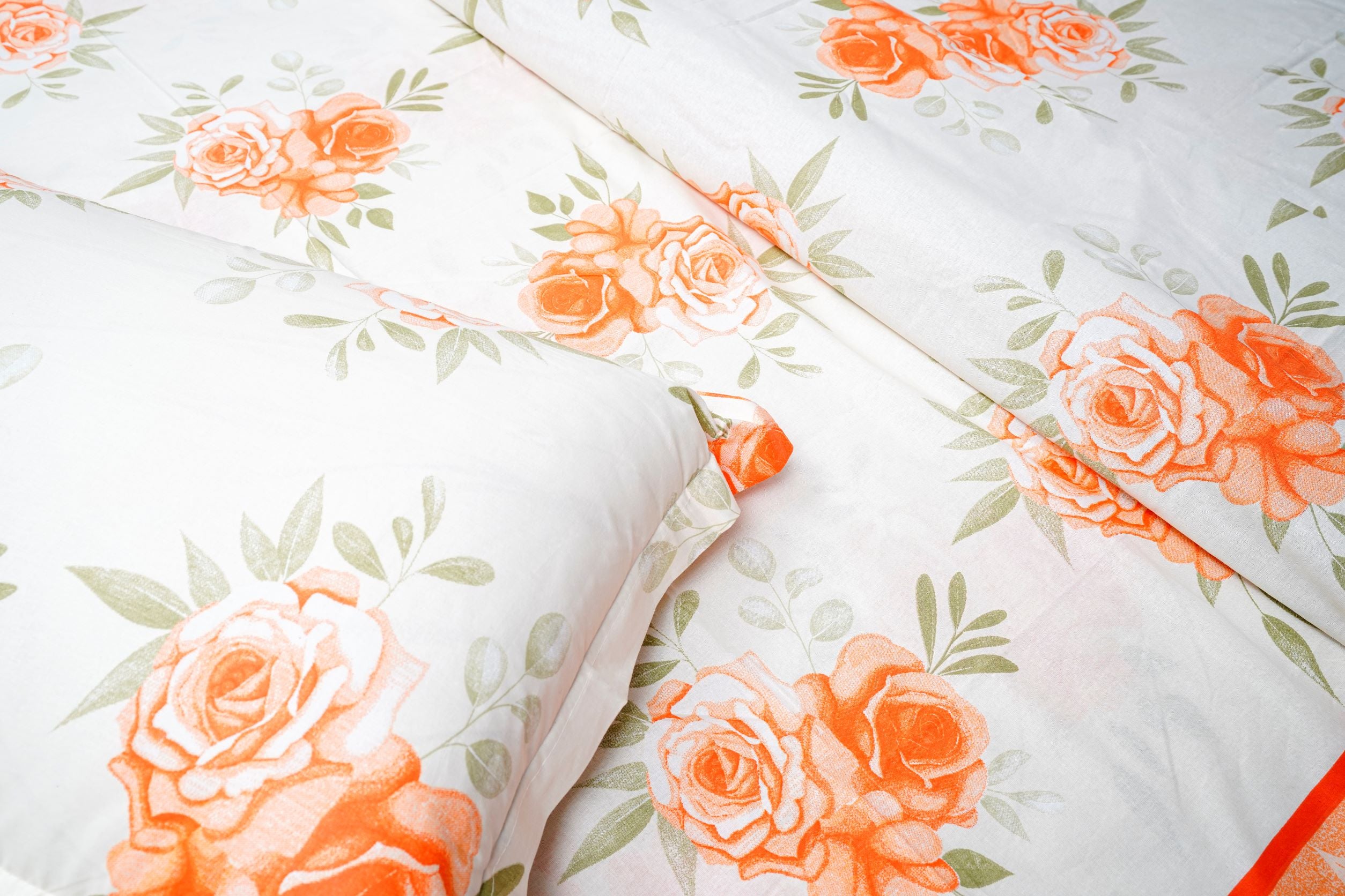 Floral Print Cotton Bedsheet for Queen Size Bed, Ultra Soft Lightweight Breathable & Wrinkle Free comes with 2 Pillow Covers