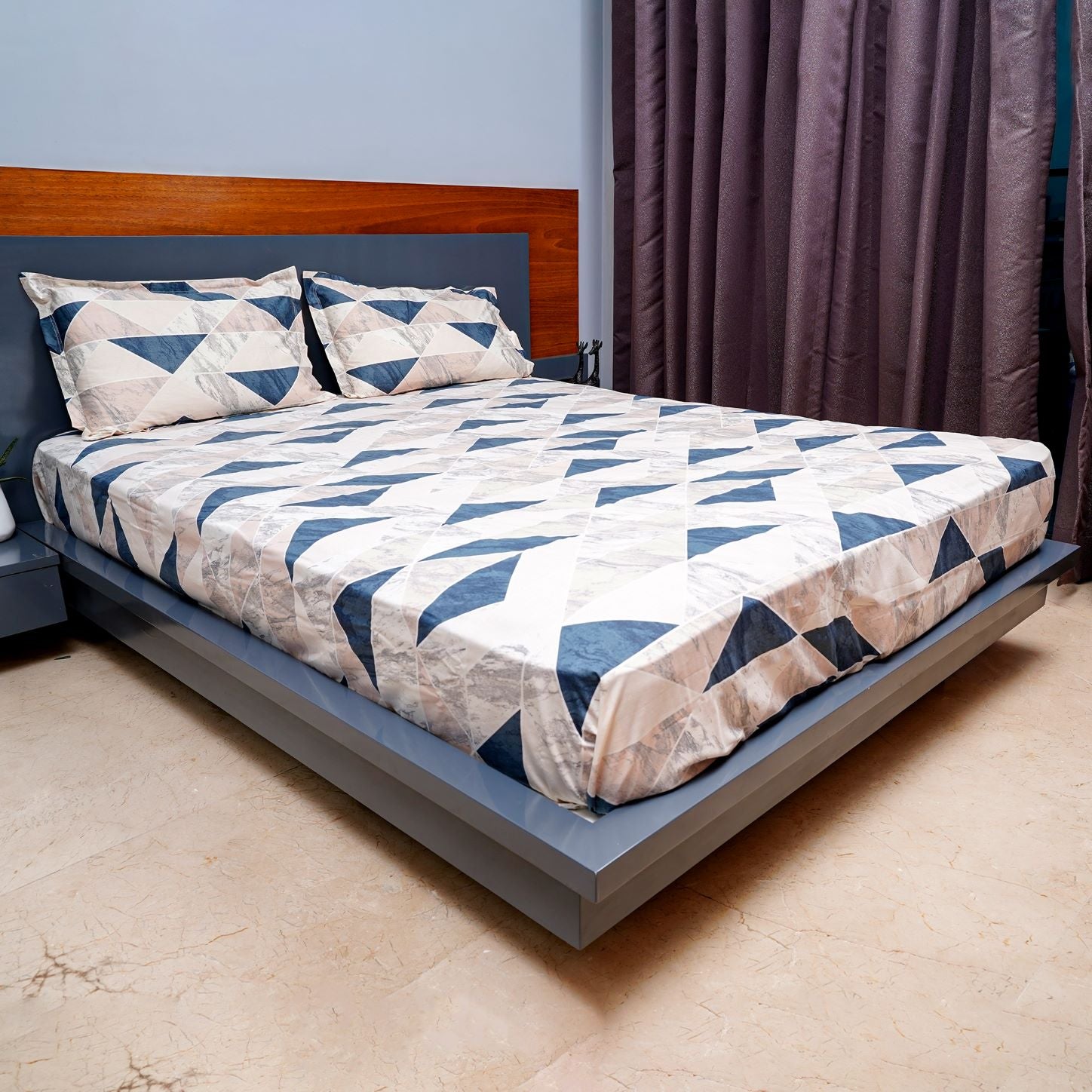 King Size Cream and Grey Bedsheet with Pillowcase Geometric Printed Fade Resistant & Machine Washable Luxury Soft Double Brushed