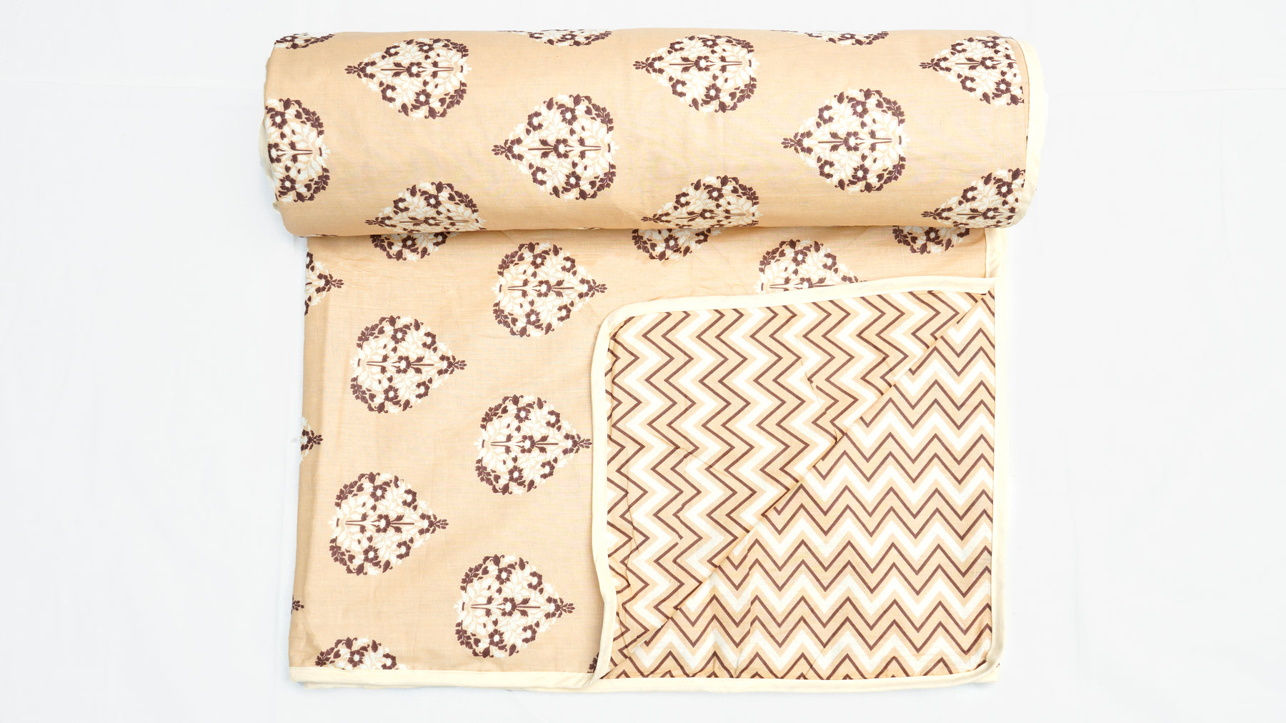 100% Cotton reversible single size Dohar/AC Blankets with Brown zig zag and floral prints