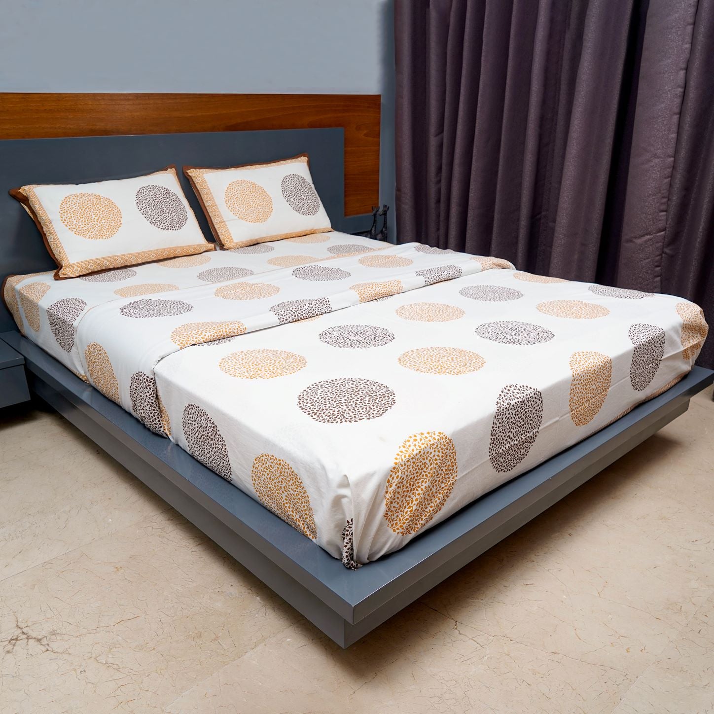 Inizio Hand Block Printed Queen Size Cotton Bedsheet with 2 Soft Pillow Covers Elegant Jaipuri Rajasthani Design Brown & Light Mustard Circle Print