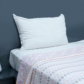 100% Cotton Reversible Single Dohar/AC Blankets with White and Pink Small Buti Print