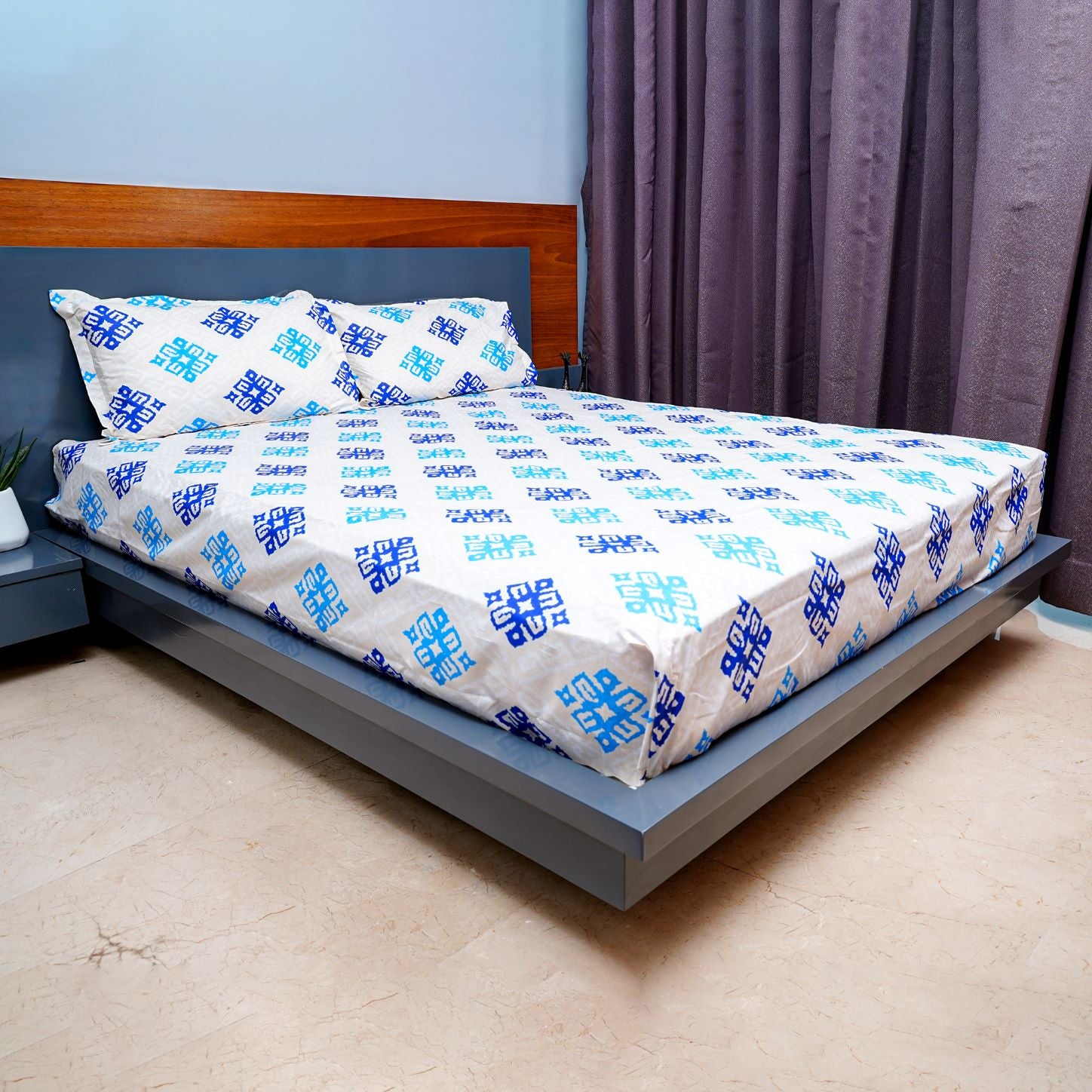 Queen Size Solid Print Cotton Bed sheet with 2 Pillow Covers, Ultra Soft Lightweight Breathable & Shrink Free